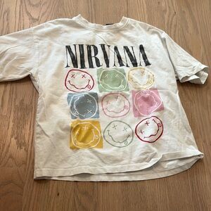 Zara White and Red Short Sleeve Tee with Iconic Design